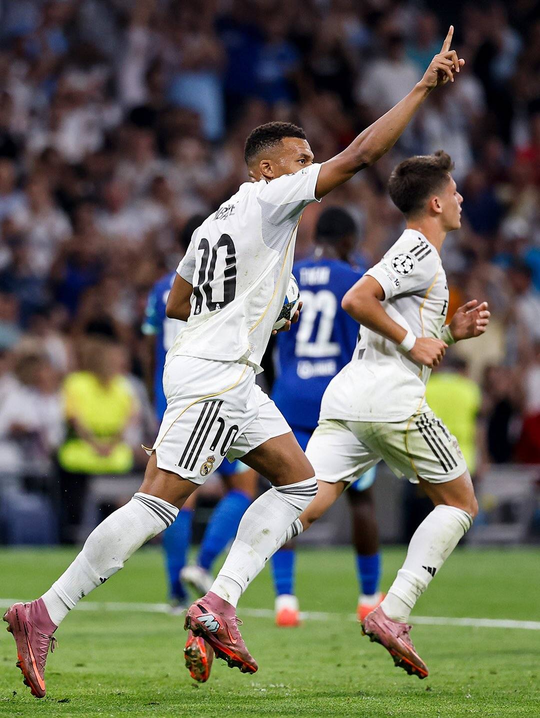 马德里球队战术巧妙，取得连胜