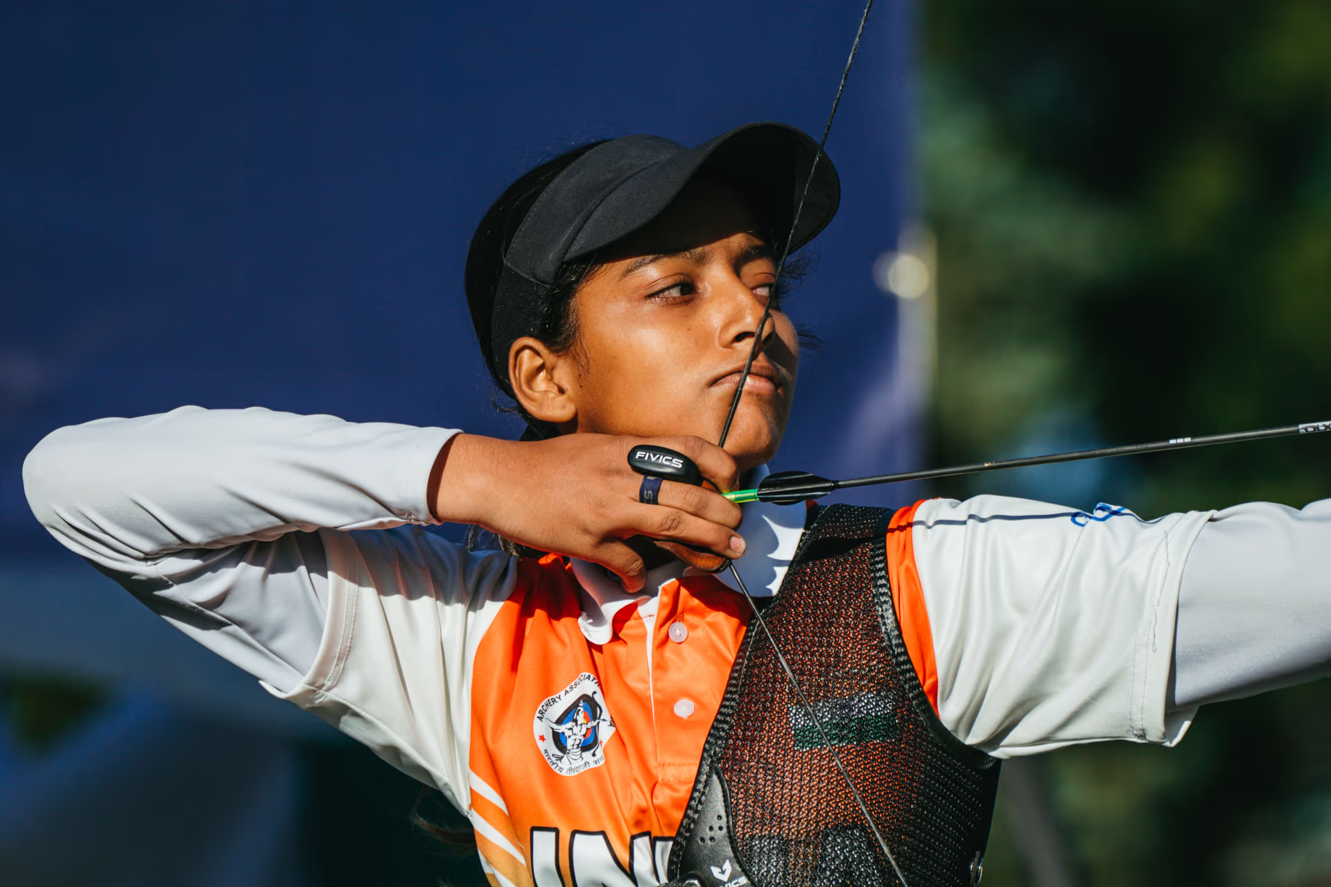 印度女子射箭选手勇夺银牌