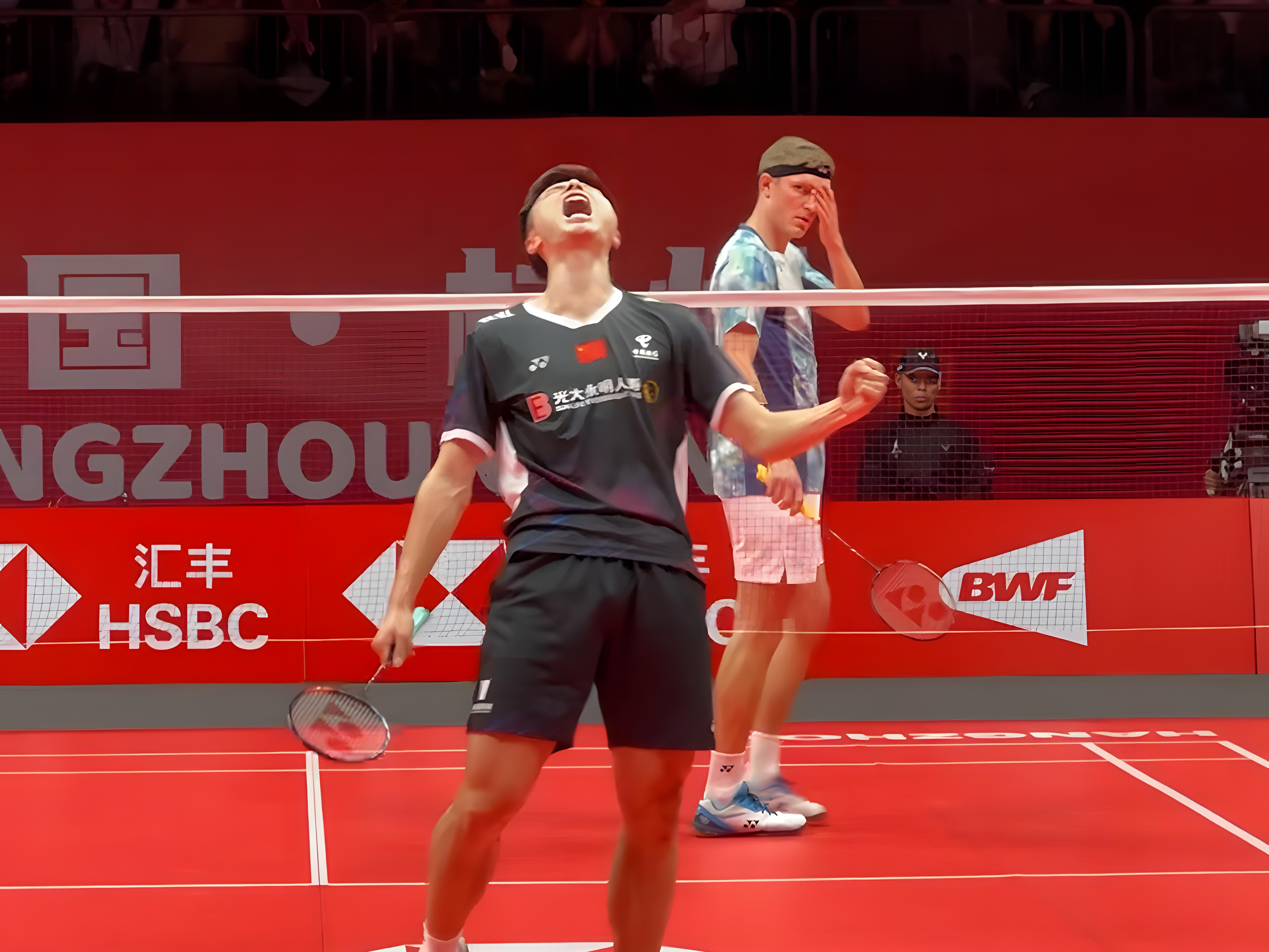 马来西亚羽毛球队翻盘印度羽毛球队，安赛龙统治全场的简单介绍