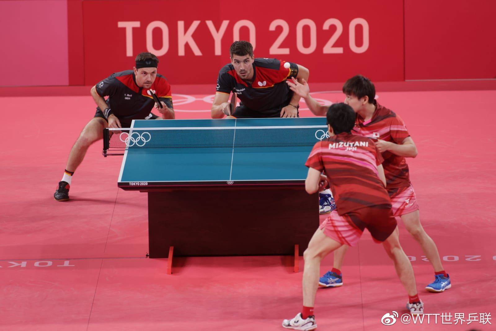 波兰队横扫日本队,波尔统治全场 波兰队横扫日本队,波尔统治全场