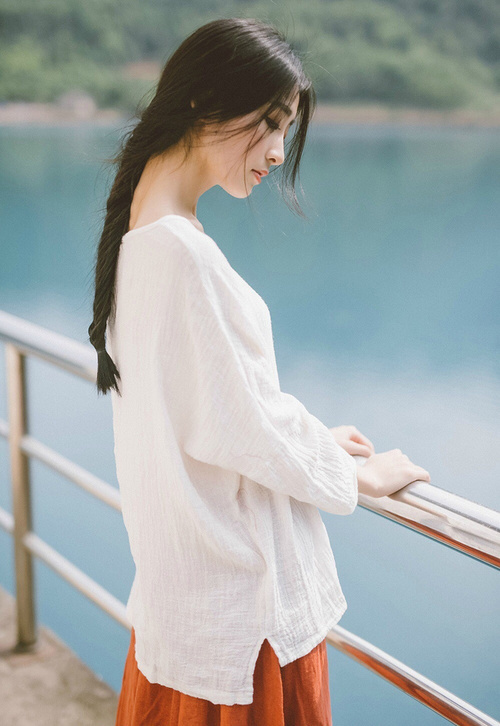 德甲争冠焦点战,老鹰血拼雄鹿